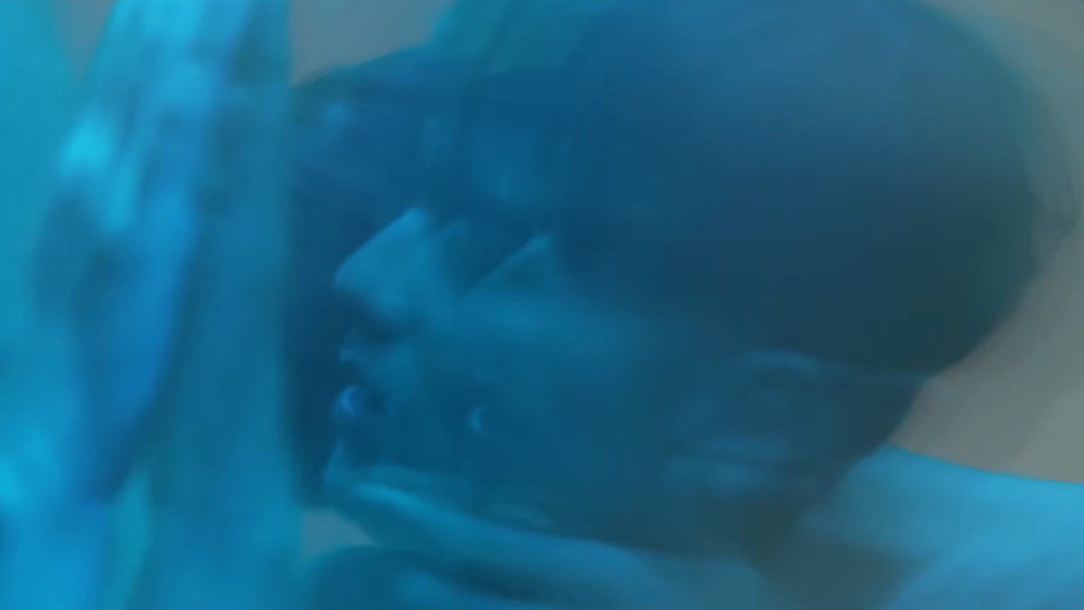 New trailer for #Summertime, KBL from the producers of ‘The Prosecutor’s Proposal’, premiering August 28. A guy has had an obsessive crush on his childhood friend for years but kept it secret, until a new student changes everything.