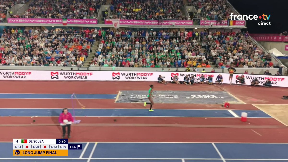 #Birmingham2026 | 🥉🇫🇷 Hillary Kpatcha en bronze ! La Française mord son dernier essai, mais conserve sa médaille de bronze au saut en longueur. Une superbe récompense après un concours de très haut niveau marqué par son bond à 6,98m. 📺 Suivez le direct :
