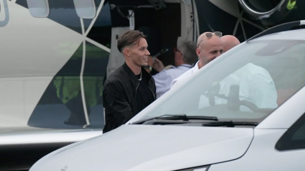 EXCLUSIVE: Amar Dedić has arrived in the UK ahead of his £29.5m move to Newcastle United 🚨