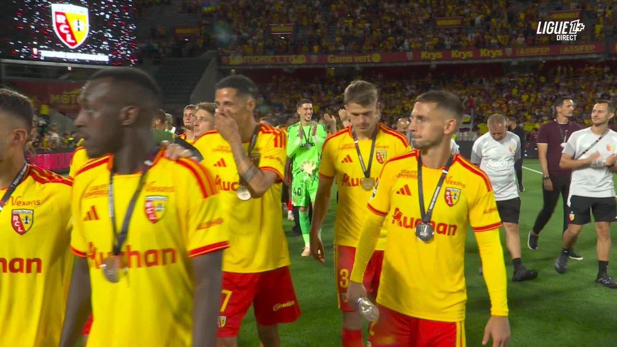 LES LENSOIS NAGENT ENCORE EN PLEIN BONHEUR !!!! 🤩❤️💛 🎥 L1+