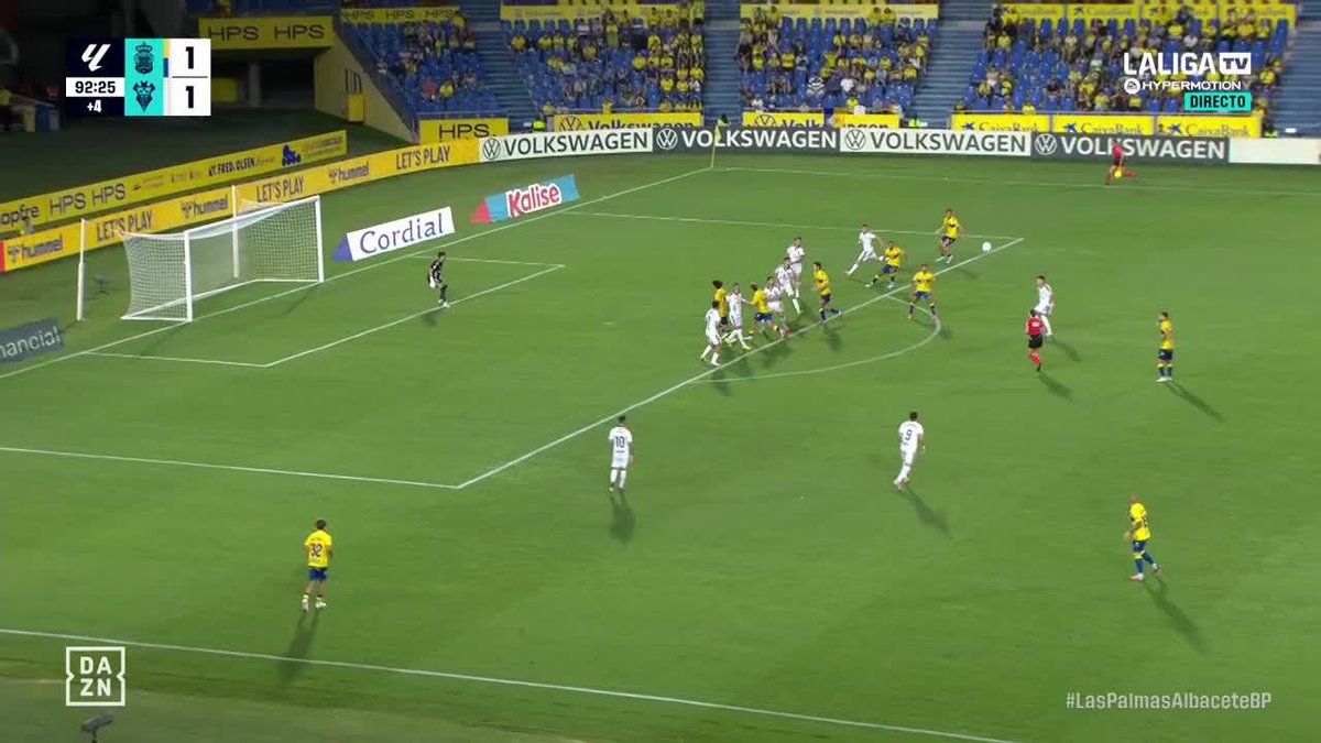 LAS LÁGRIMAS DE SANDRO🥹 LA EMOCIÓN DE QUIEN SUFRIÓ PARA REENCONTRARSE CON SU MEJOR VERSIÓN. Un gol sobre la bocina para que la UD Las Palmas empiece #LALIGAHYPERMOTION con victoria💛