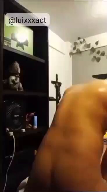 Neta siempre termino sudando al terminar mi chamba pero es que me mama coger durisimo