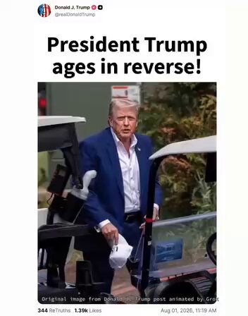 President Trump posts a photo showing that he is getting younger‼️‼️‼️❤️❤️❤️👇👇👇