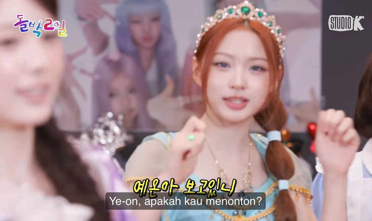 Kya ๐ฅ : Hei Yeon..apakah kamu melihatnya? Kya ๐ฅ : Aku melakukannya dengan baik kan Yeon ? Dedek Yeon..ditantang nih ma maknae grup sebelah ๐ญ๐ญ Ayo gas maknae lawan maknae ๐ญ๐ญ๐ญ #Yeon #Hearts2Hearts #Kiikii