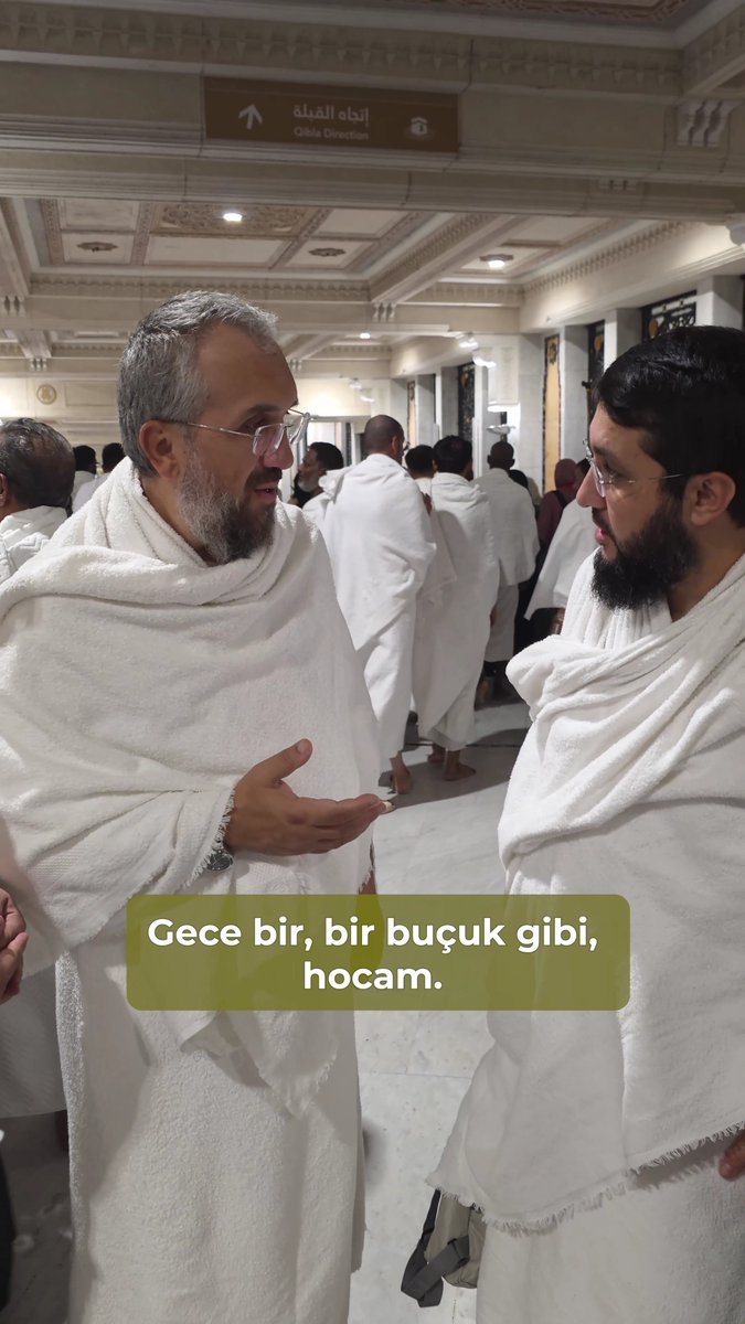 Ebu Cehil'in meydan okuduğu yerde yedi gün 24 saat genç ihtiyar her yaştan mümin talim yapıyor,Ebu Cehil'in küresel sistemine son vermek için Hacer gibi İsmailler yetiştireceklerine ya da İsmail olacaklarına dair Allaha(cc)söz veriyorlar.Hangi dinde böyle manzara görebilirsiniz?