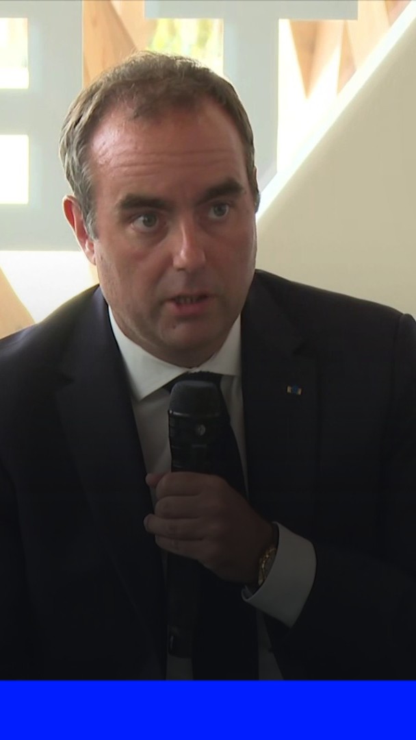 Gestion des incendies: "Nous n'avons rien à cacher", assure Sébastien Lecornu