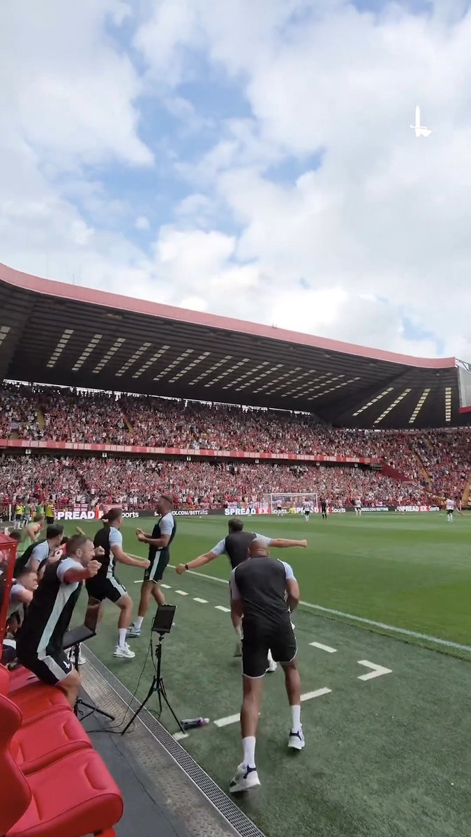 POV: You announce Tyreece Campbell’s winner in front of the Covered End 🎤 #cafc