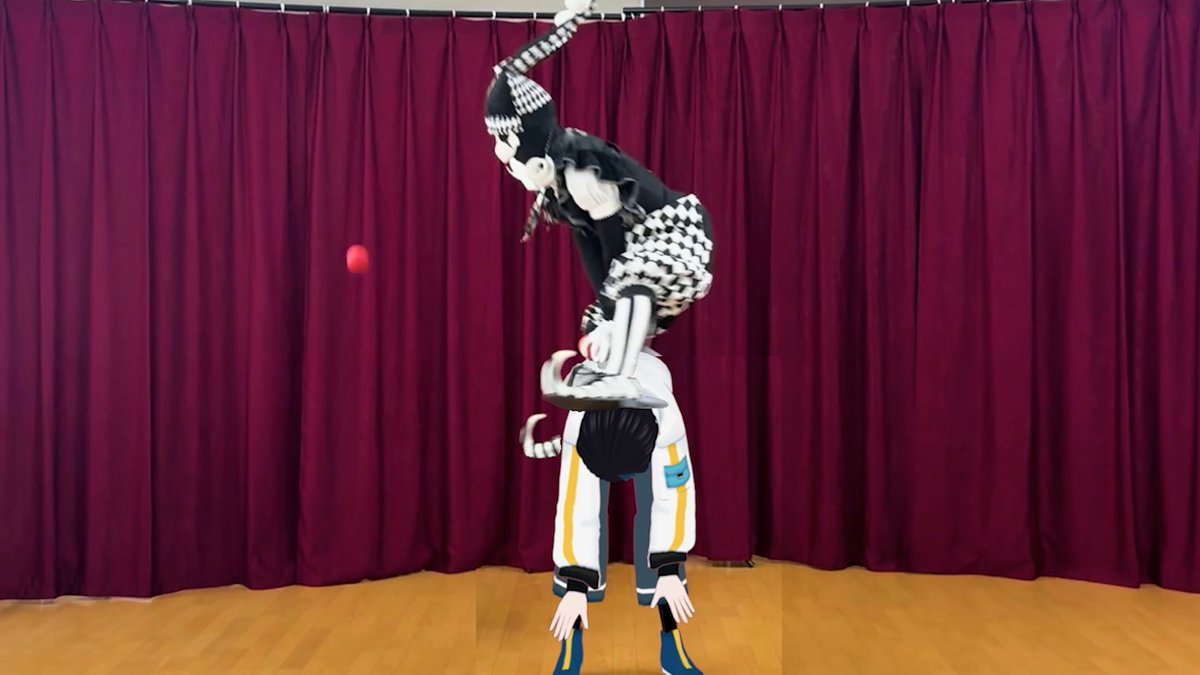 リアルに干渉するのが得意なVtuberなので、薄目で見たらバーチャルがどっちだかわからないコラボもできる! さて、どっちがバーチャルでしょうか?