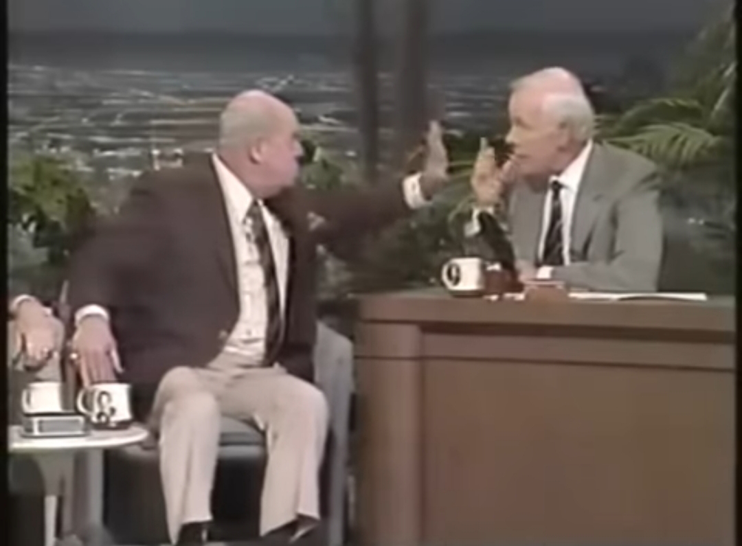 Don Rickles’ last interview with Johnny Carson in 1992 hits different. He still roasts him the entire time, but you can feel both of them knowing this is the end. The moment Rickles drops the act for a second and says “God bless you… you’re the best” after 25 years of pure chaos is unreal. I would have sat there frozen if I was Johnny. One of the most emotional Rickles moments ever filmed.