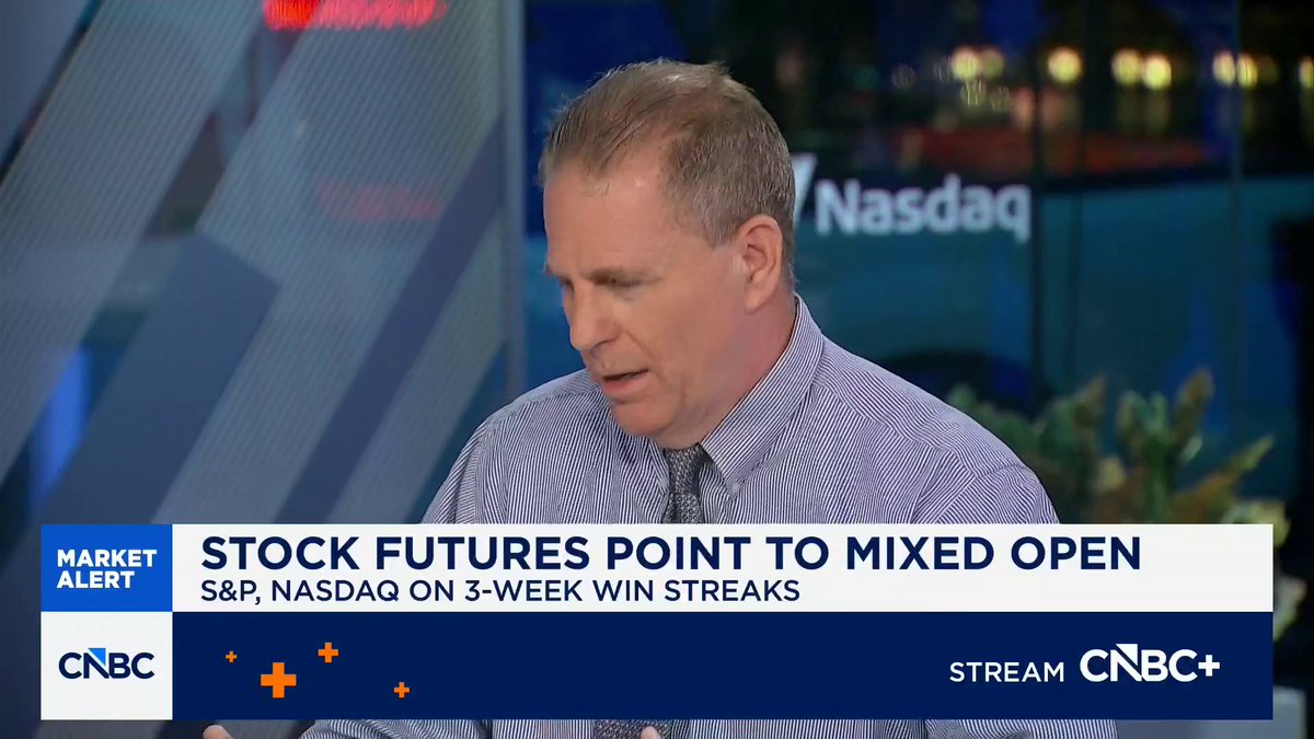 "The more I look at the AI cycle, the more I'm convinced it's less of a tech cycle and more of a real estate cycle," says J.P. Morgan Asset Management's Bill Eigen.