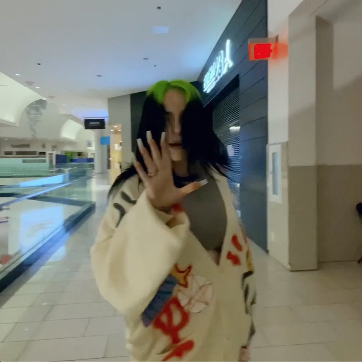 Remember when Billie Eilish released this boring ass music video?