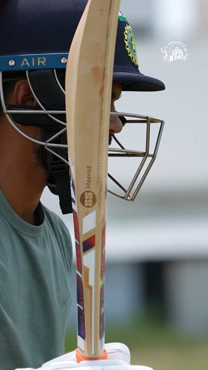 Rutu in his elements for the red-ball season! 💪🦁 #WhistlePodu #Yellove