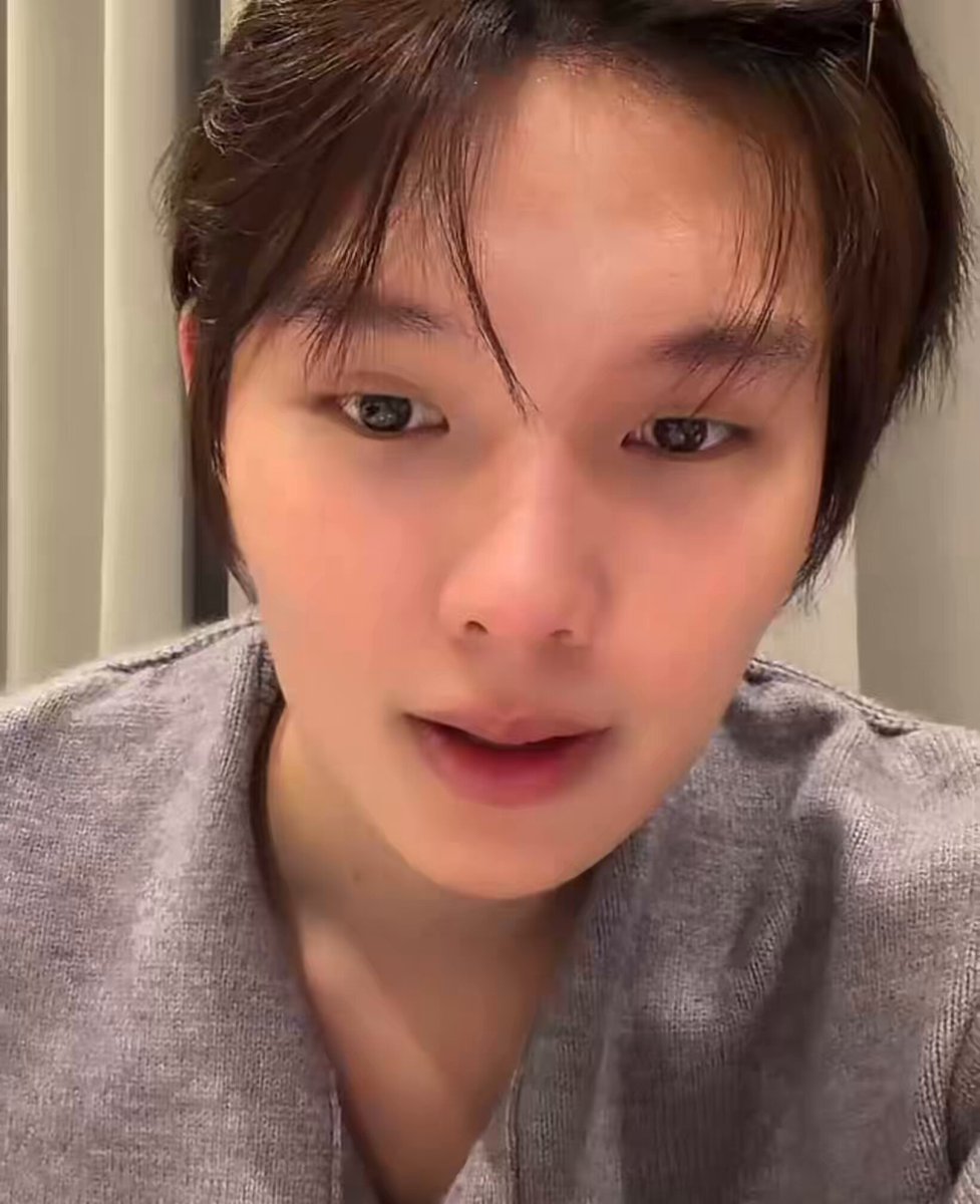 : วันเกิดหะริด 🐇: เราก็แอบเศร้าอยู่ค้าบ มันไม่มีชื่อเรา ;-; ใครไม่มีชื่อก็ไม่เป็นไรครับ เราก็ไม่มี แต่มีชื่อในหัวใจเจ้าของงานนะคะคนสวย😞 #nampingster #KengNamping
