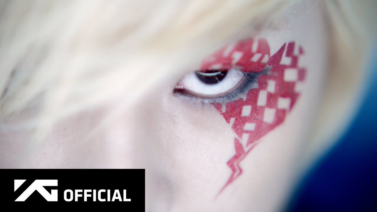 17 years ago today, G-DRAGON debuted as a soloist with his 1st Album ‘Heartbreaker’ with the title track of the same name.