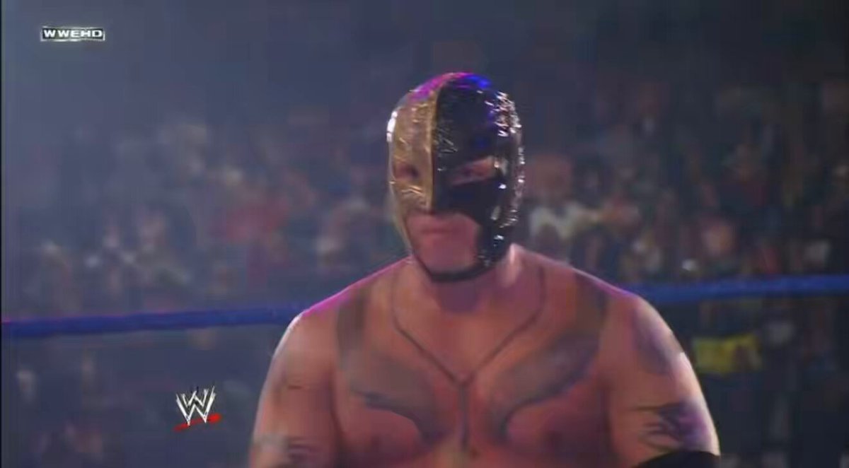 December 18th 2009 Smackdown: Batista’s first entrance with the spotlight.