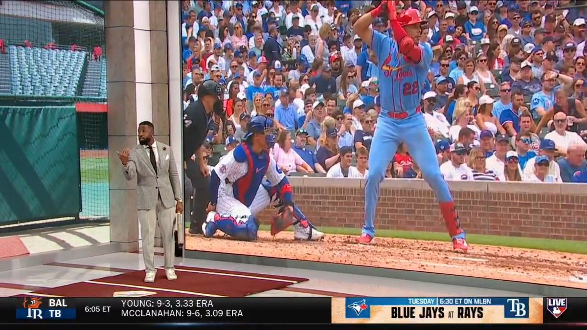 Joshua Báez announced his presence with AUTHORITY, homering in his first three MLB at-bats! 🤯 Former St. Louis Cardinals Xavier Scruggs and Mark DeRosa break down the rookie slugger and how he's used his athleticism to thrive in AAA and hit the ground running in the Big Leagues.