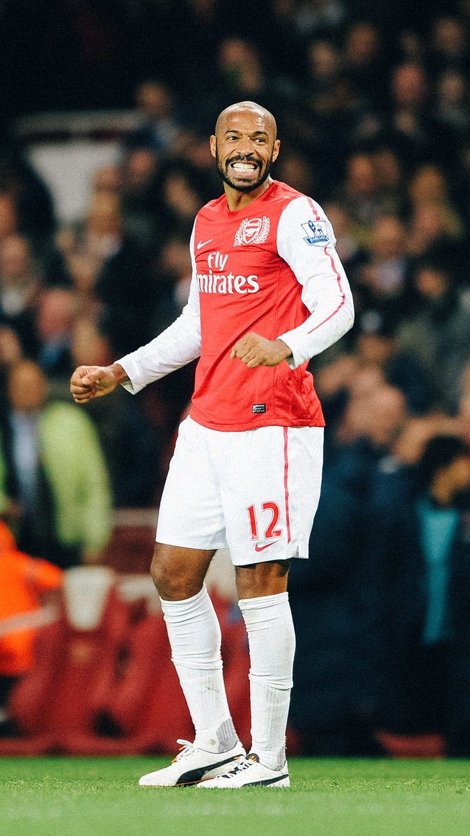 The comeback of all comebacks... 👑 When Thierry Henry returned to Arsenal 👇