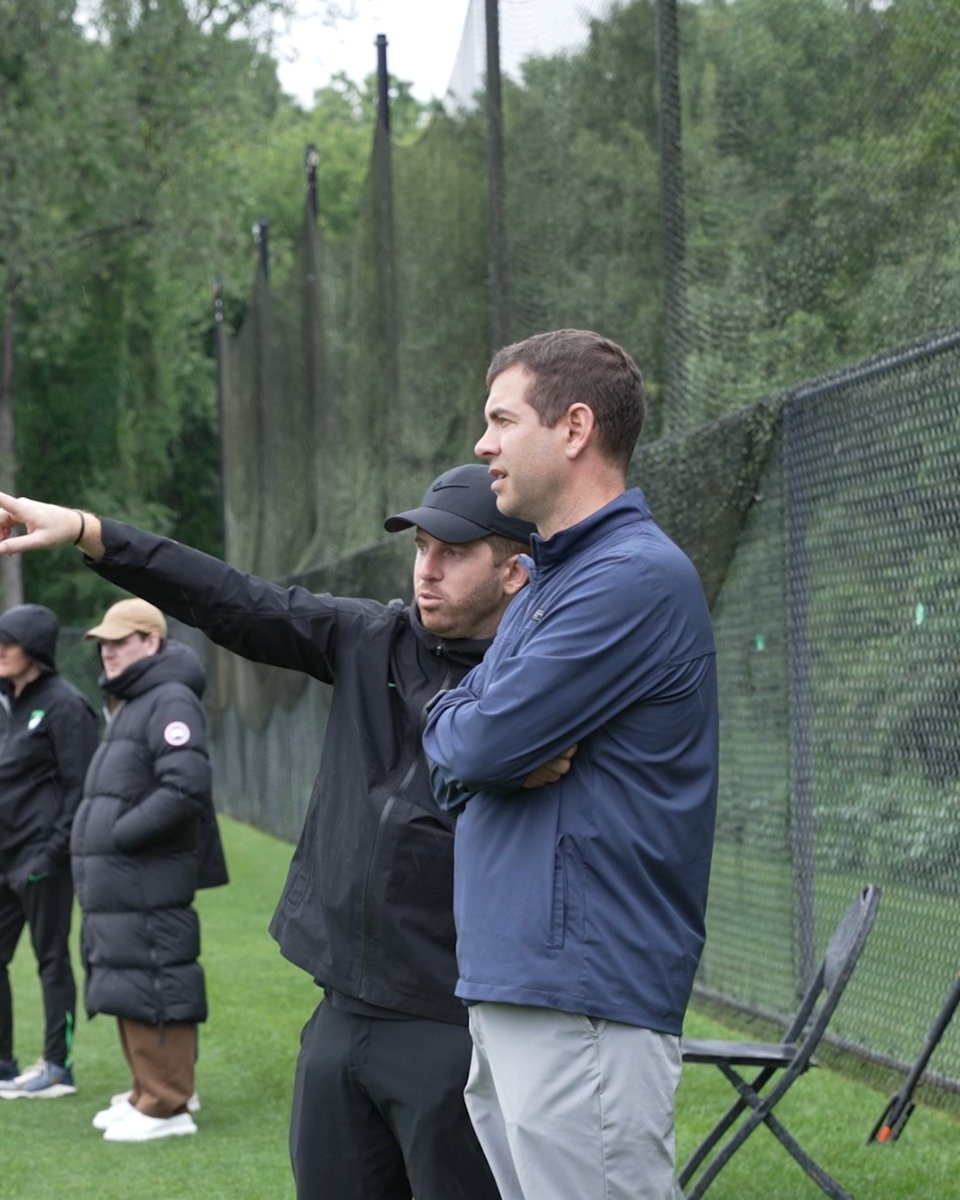 Big Boston Celtics fans over here. We were excited to welcome Brad Stevens to a training session recently 🍀