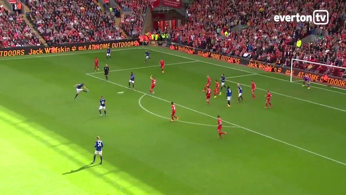 It’s Phil Jagielka’s birthday today. Scorer of one of the unlikeliest Thunderbastards since records began.