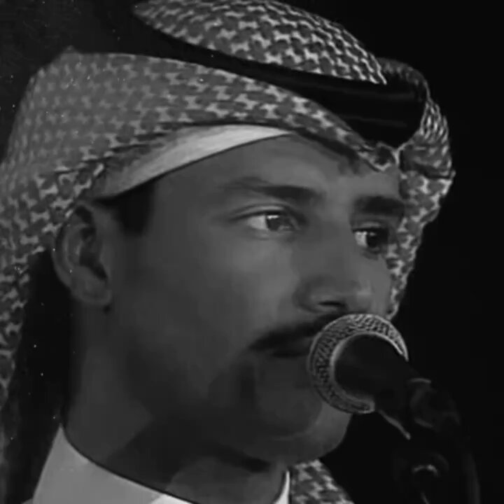 خليتني اخشاك ما كننا احباب
