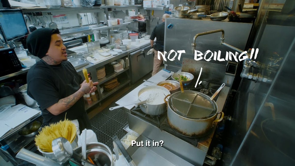 DON'T drop your pasta into water until that water is BOILING please ‼️🙏 Ricci's Italian Restaurant is going to be the toughest challenge yet for @ChefAntonia. Watch a new episode of #KitchenUndercover > tomorrow at 9|8c.