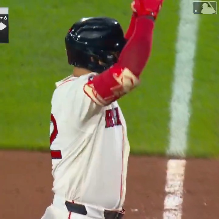 The bats stay hot! 🔥