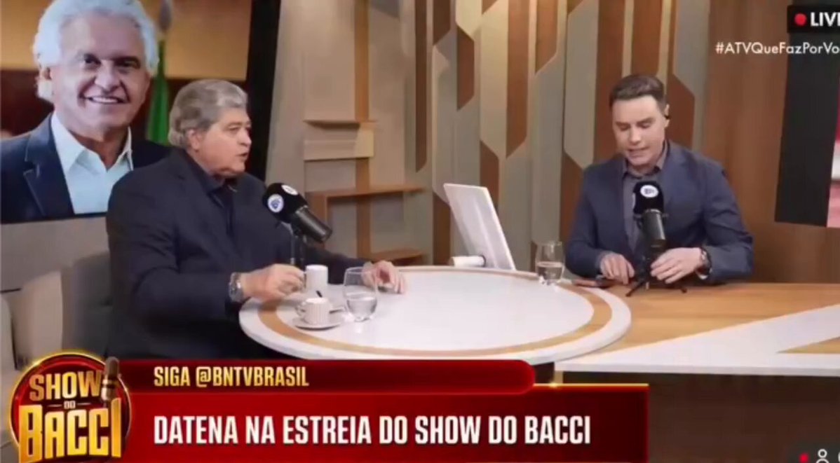 ▶️ Datena declara voto em Lula: "É o mais preparado para ser presidente" O apresentador afirmou que vai votar em Lula por fazer parte da coligação que apoia o petista, e disse que ele é "o cara mais preparado para ser presidente do Brasil".