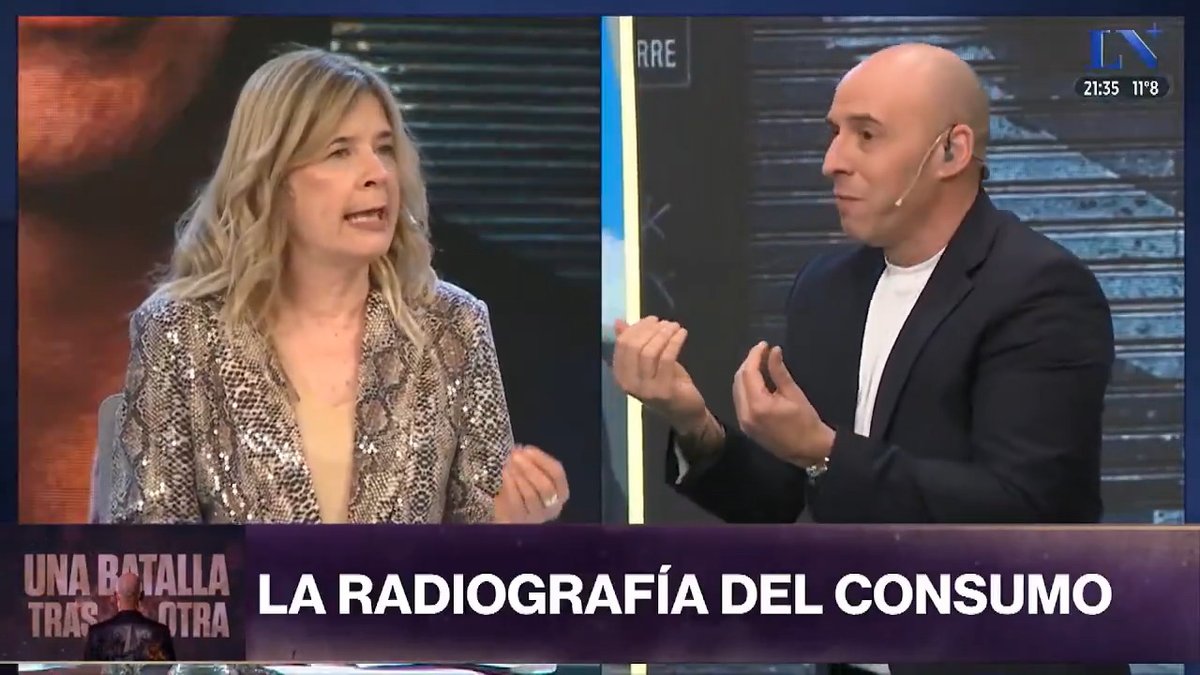 🔹 "Yo tengo un poco más de calle que todos ustedes juntos": debate picante por la clase media y el consumo en Una Batalla Tras Otra. 📺 En LN+