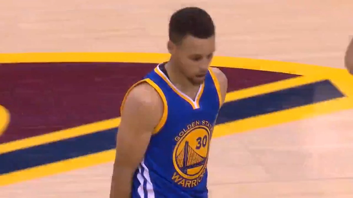 Il y a dix ans, Steph Curry inscrivait 38 points à Cleveland au Game 4 des Finals 😳 Sa performance permettra aux Warriors de mener 3-1 dans la série, le reste appartient à l’histoire…