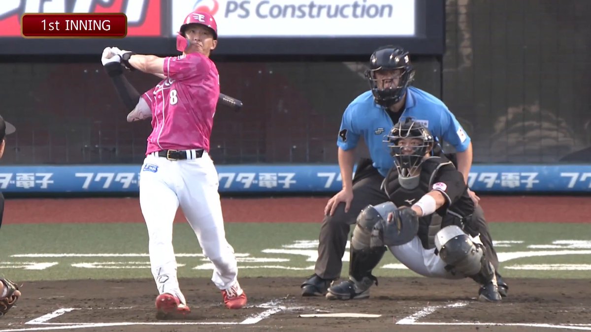 【1回裏:E 1-2 M 】 #辰己涼介 選手💫 今季第10号ホームランで1点を返す🔥 ■辰己選手 コメント 打ったのはストレートです。 先制されましたがすぐに得点できて良かったです。 勝てるように頑張ります。 (真剣な表情で) #RakutenEagles #強鷲革新