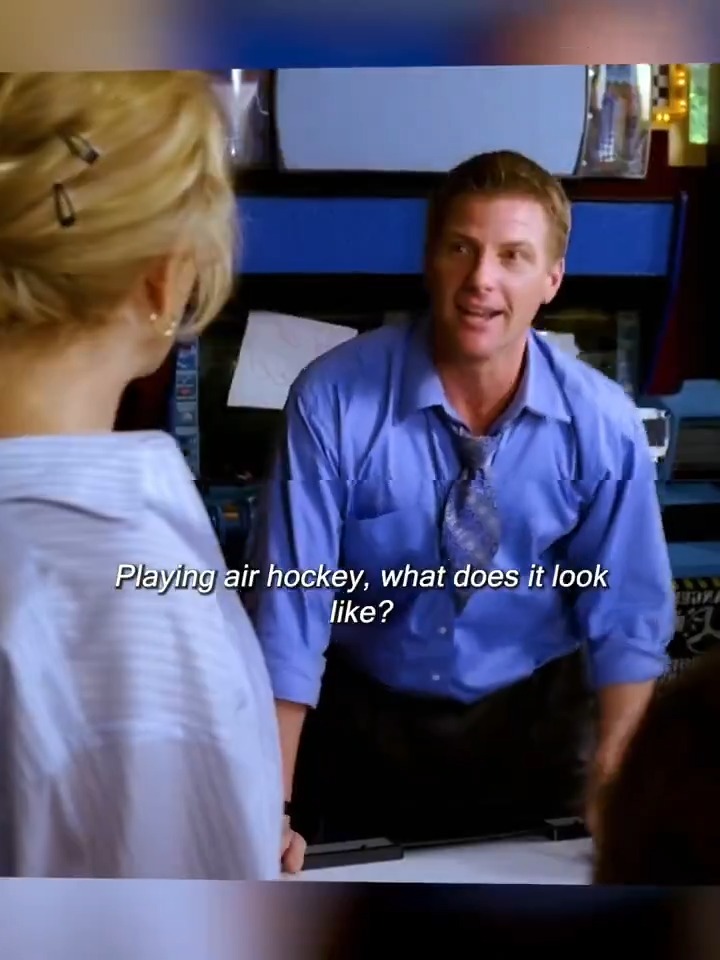 "Serve it up, meat." 💀 Tom was completely untethered here. Lynette really thought she could control Tom’s career from the shadows and NOT get hit with the immediate consequences. Look at his face. 😭 Never forget when Tom found out Lynette blocked his promotion and decided to become an arcade villain on the spot. 😳 Desperate Housewives 🍿