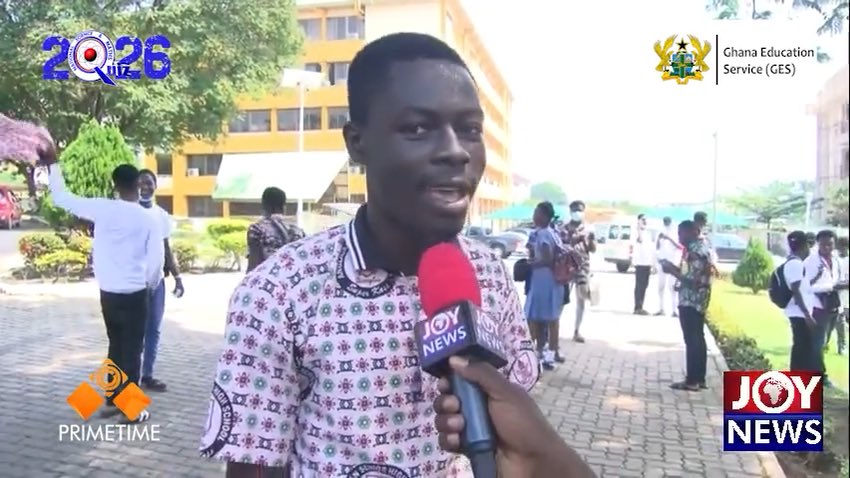 “Senior man, wo bɛma m’adegu” — The greatest NSMQ interview ever! Guess the school and run 😂