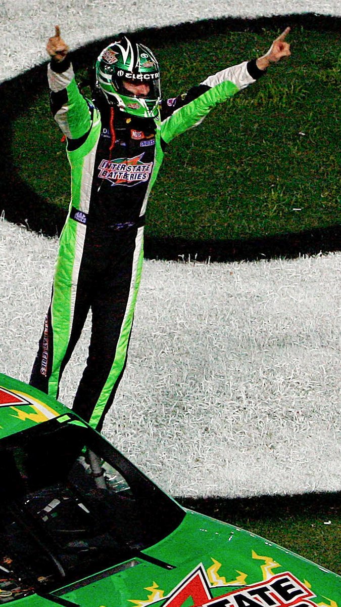 A signature bow from an iconic spot. On this day, 8.18, we’re celebrating the incredible life and legacy of Kyle Busch. Follow along as we revisit Rowdy’s most memorable moments here, starting with Kyle’s #CokeZeroSugar400 victory in the Summer of 2008 — his first NASCAR Cup Series win at DAYTONA.