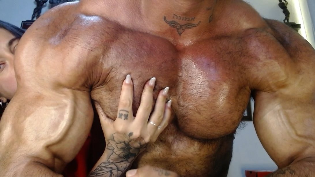 Pure body worship 👹 #worship #pornhub #bodybuilder #sex #couple