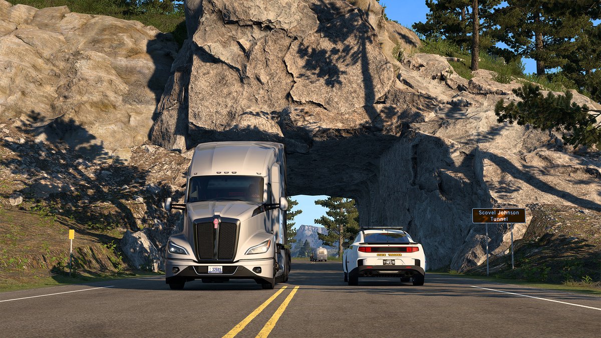 Mount Rushmore is calling! 🌄 Set amid the rugged beauty of the Black Hills, this iconic landmark is one of the highlights of the upcoming South Dakota DLC for American Truck Simulator. 🇺🇸 See more at 👉