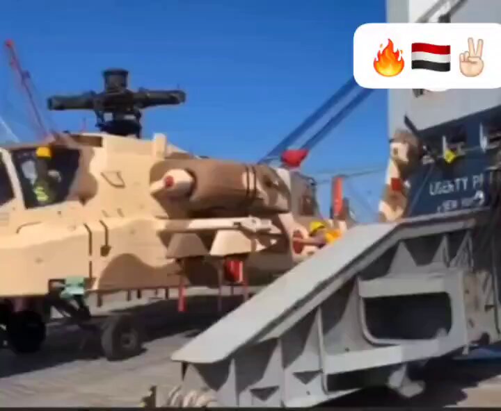 🚨 عاجل وصادم للمليشيا! نقلة نوعية تقلب موازين القوى في #اليمن.. أربع مروحيات قتالية من طراز "أباتشي" باتت في جاهزية عملياتية كاملة وتستعد لدخول خط المواجهة لدعم القوات المسلحة الشرعية. صقور الجو يتهيأون لكتابة فصل جديد من النصر واستعادة الدولة 🦅 الجو سماء للحرية والأرض حصن منيع للأبطال.⬇️ #اليمن_الآن #السعودية #صنعاء #مأرب