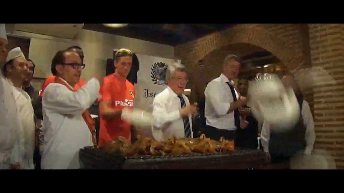 The story behind Atlético Madrid's unique preseason ritual 🍽️
