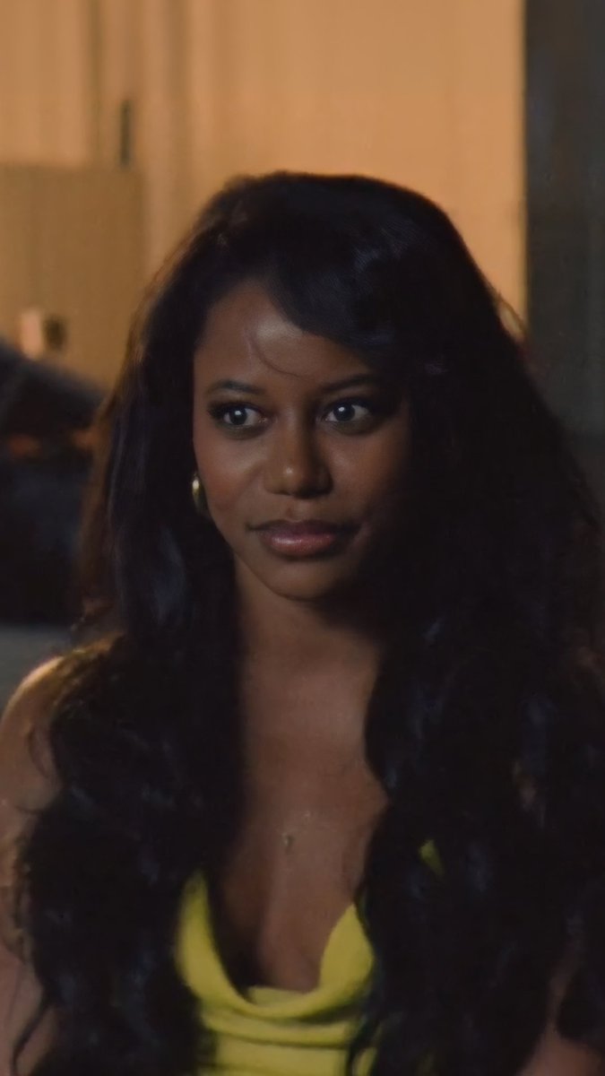 “Sis” doing overtime. Film: ZOLA (2020)