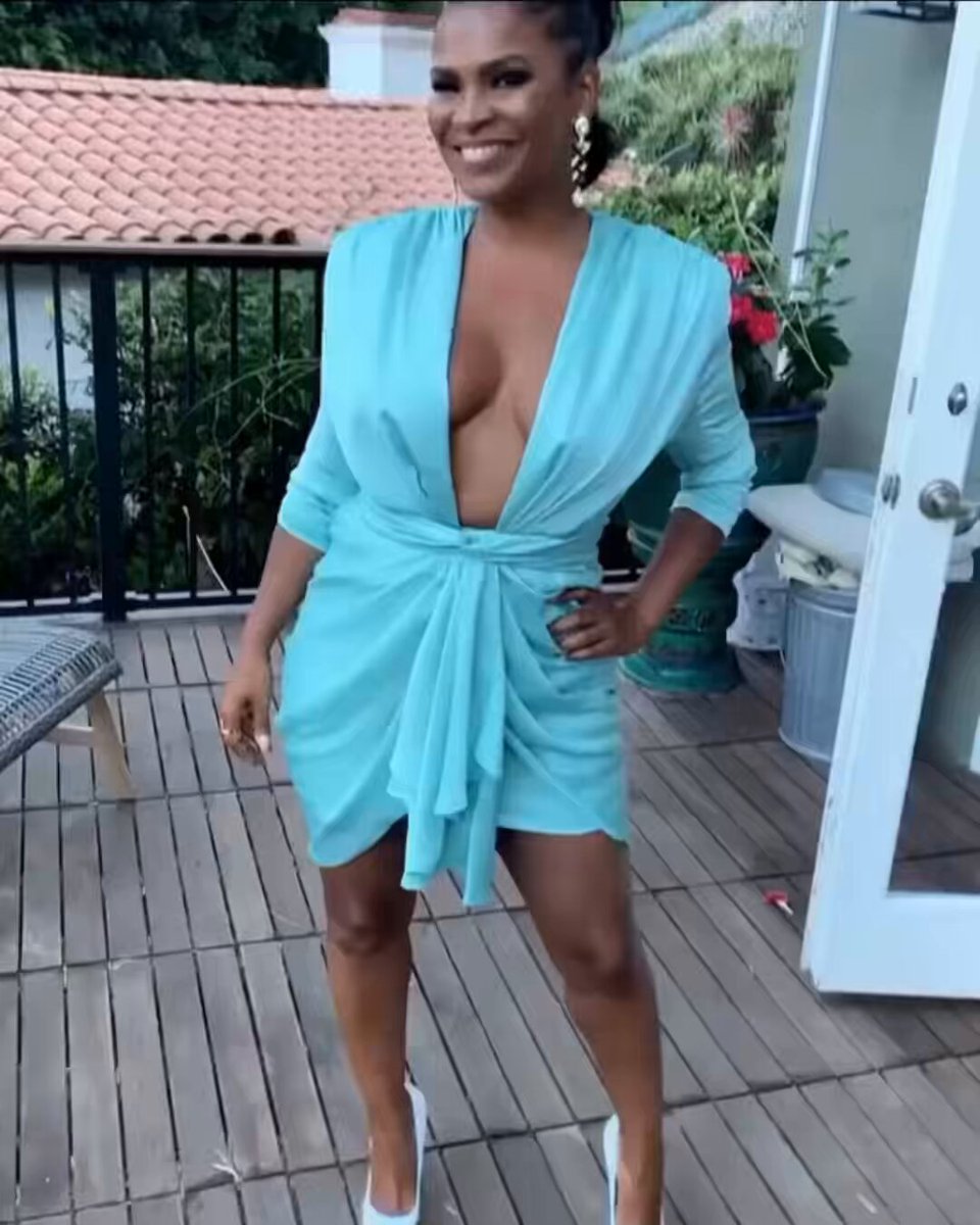 Nia Long invented 90s fine!!!🥰✨