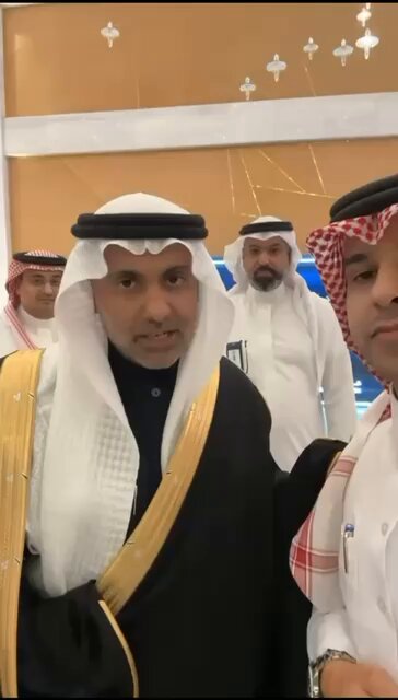 في المرحلة الثالثة سيتم تحويل كل تجمع إلى شركة مستقلة .. مما سيمنحها صلاحيات كاملة في تمكين العلاج والمريض والممارس المتوقع توقع فقط حسب المتداول أن تنقل القوى العاملة في المرحلة الثالثة من شركة الصحة للموارد البشرية( الأم ) إلى أن تكون مع شركات التجمعات مباشرة