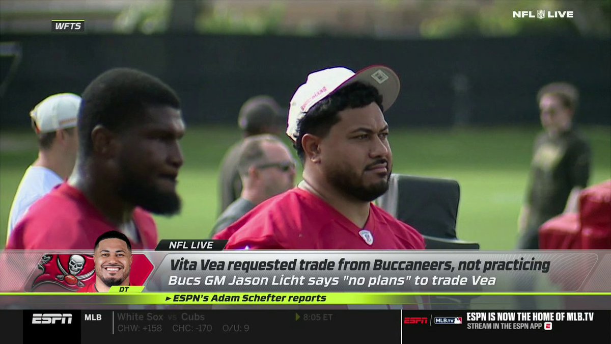 "I don't think the Buccaneers are looking to trade Vita Vea." Adam Schefter believes Vita Vea and the Buccaneers will reach a resolution 👀