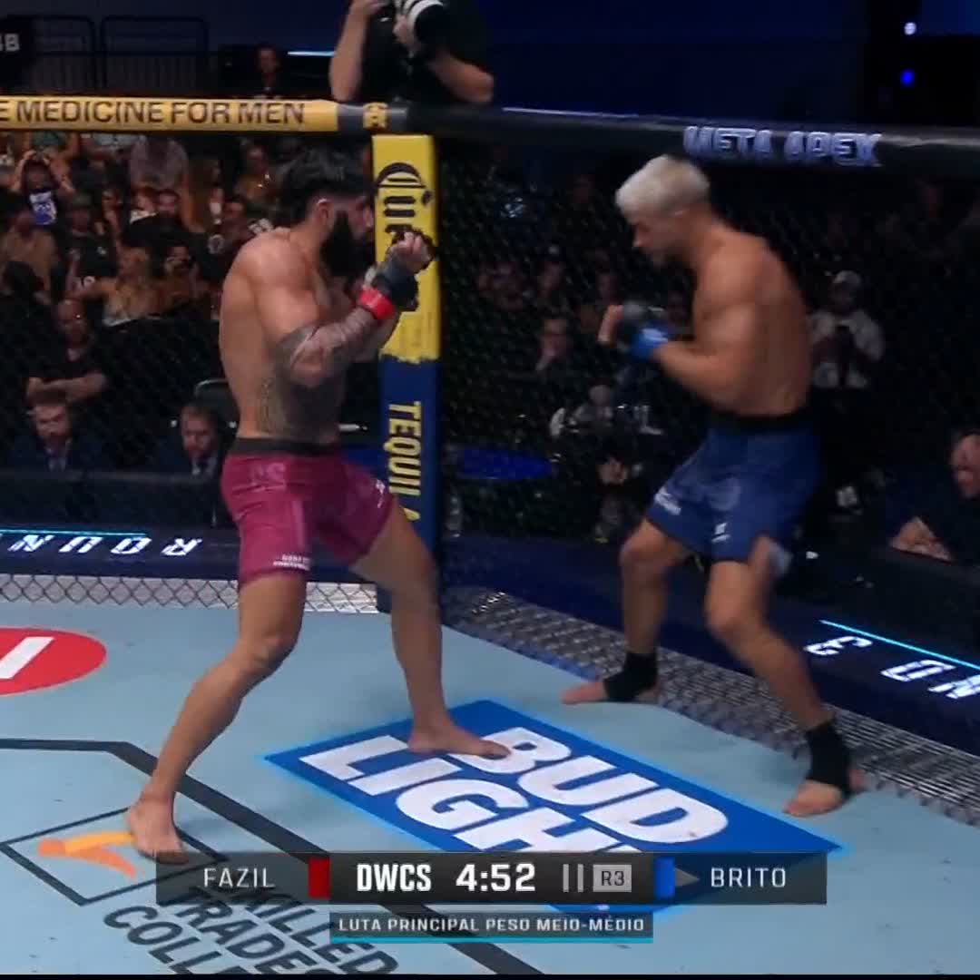 N O C A U T A Ç O! 💥 Vitória do brasileiro Kaik Brito no terceiro round! 🇧🇷 [ #DWCS | Assista ao vivo somente no @ParamountPlusBR ]