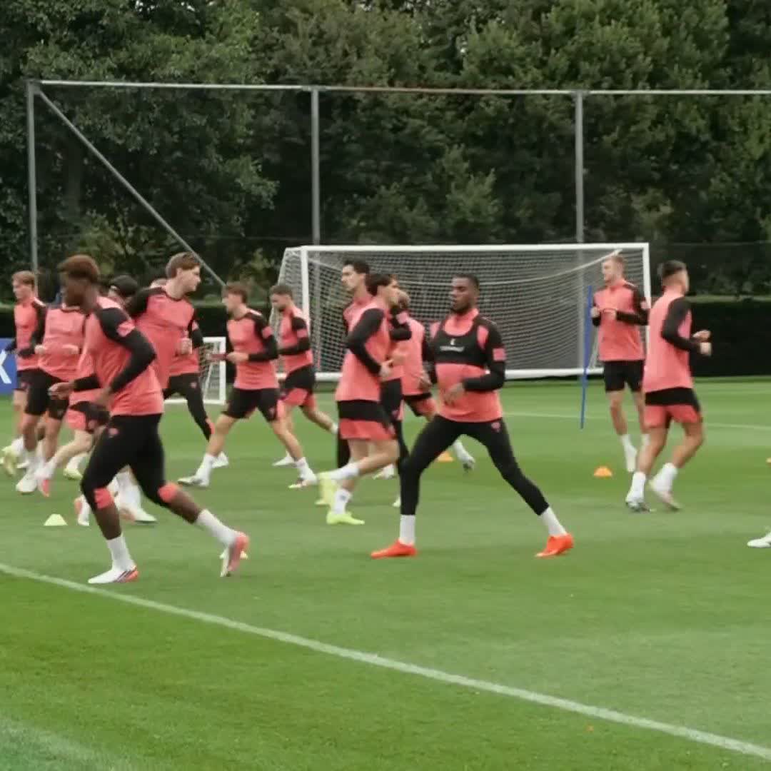 ๐ต New signing Kosta Nedeljkovic has been training with the Rangers squad after his move from Aston Villa, as they prepare for the first leg of their Conference League play-off against FK Jablonec โคต๏ธ