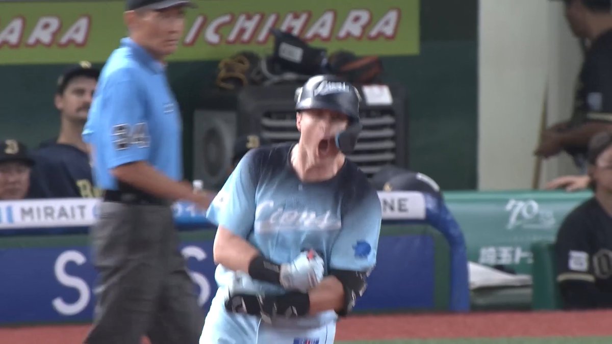 #ネビン 選手が同点ホームランを放つ！ 豪快なスイングで、バックスクリーンに運びます！ #seibulions #打破 #圧倒的至近距離 #アオフェス2026