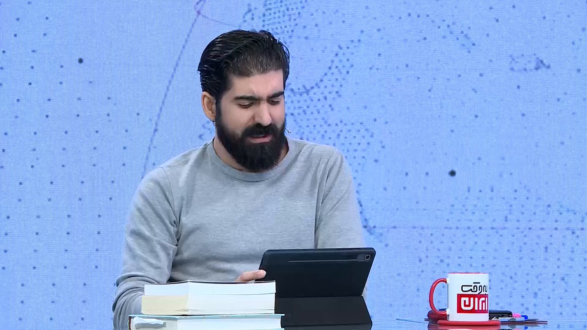 جناب آقای خاتمی! تاکید شما بر کلیدواژه «شکاف میان حاکمیت و مردم» و ادعای مخالفت اکثریت عظیم جامعه با نظام، ناشی از تصویرسازیِ اشتباه حلقه اطرافیان است، نه واقعیت میدان. برای شناخت جامعه نمی‌توان مثل آن مسئولی رفتار کرد که از شیشه ماشین، رضایت مردم را از روی لبخند یا اخم عابران پیاده می‌سنجید! شما که به شخص آقای رئیس‌جمهور دسترسی دارید، بخواهید نتایج «نظرسنجی‌های متقن» و مستمر نهادها را برایتان بفرستند تا تصویر دقیق‌تری از وضعیت جامعه داشته باشید.