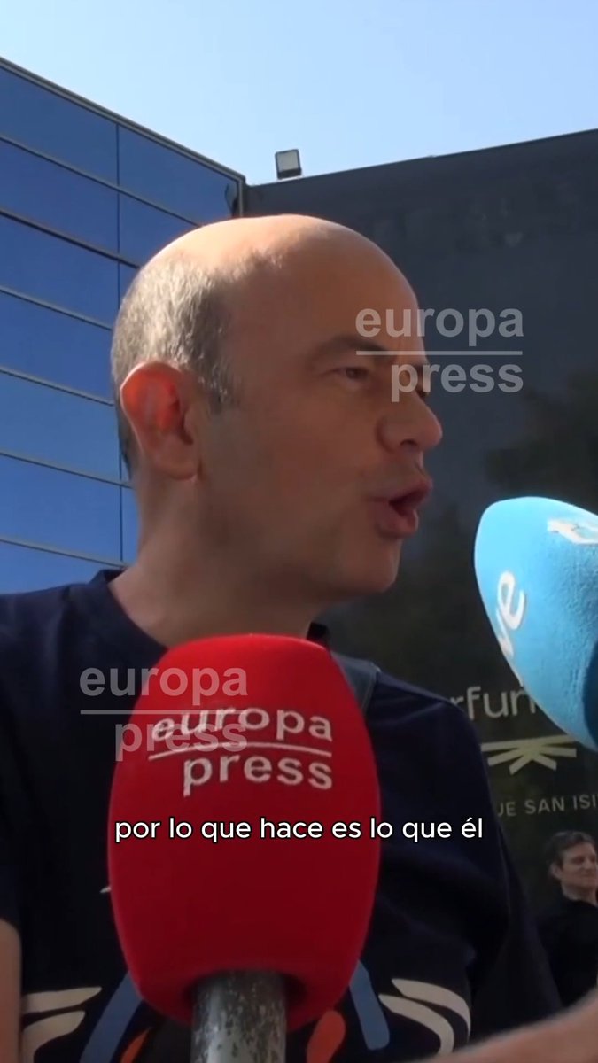 Amigos y alumnos de Juan Tamariz despiden al mago que "ha cambiado el paradigma de la magia" 🗨️ Jorge Blass: "Era como un padre adoptivo para mí" 🗨️ Jandro: "Le dije 'me he inventado un truco' y con su buen corazón aguantó mi horrible truco"