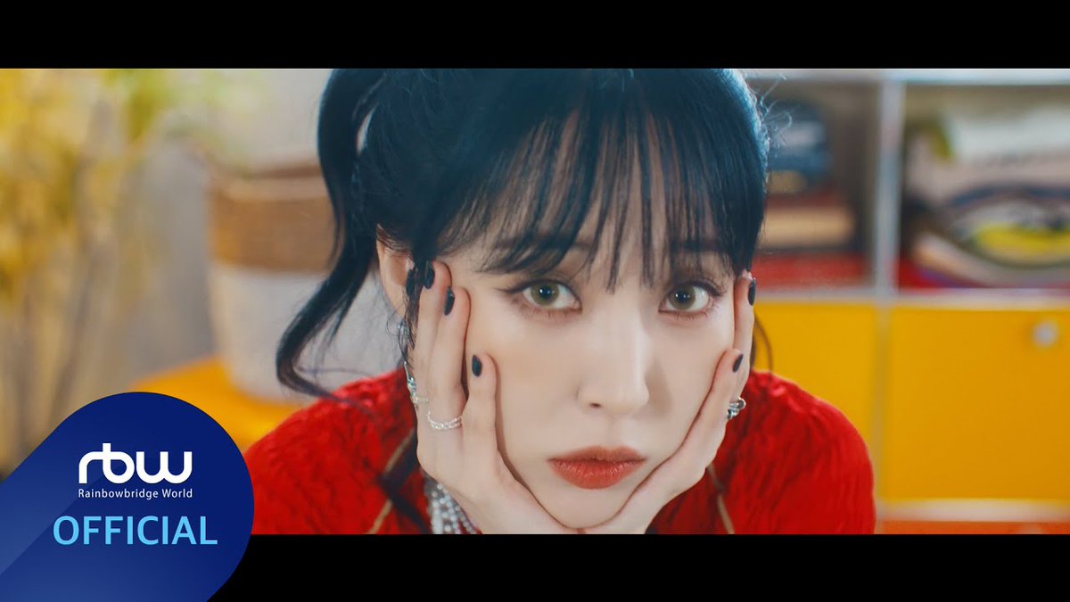 1 year ago today, MOONBYUL released her 4th Mini Album ‘laundri’ with title track ‘Goodbyes and Sad Eyes’