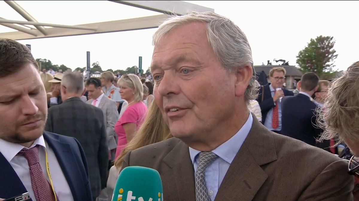 🗣️ "Let's not be hasty and make decisions influenced by ITV Racing's media man." George Waud and William Haggas speak with Matt Chapman after Maltese Cross's win 🎙️ Matt Chapman