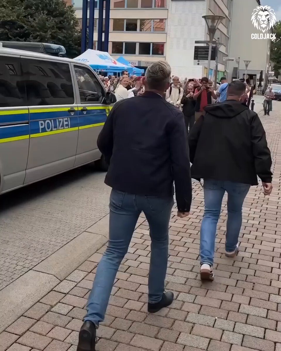 Jubelnder Empfang in Dessau für den gefährlichsten Mann Deutschlands! 👏💙