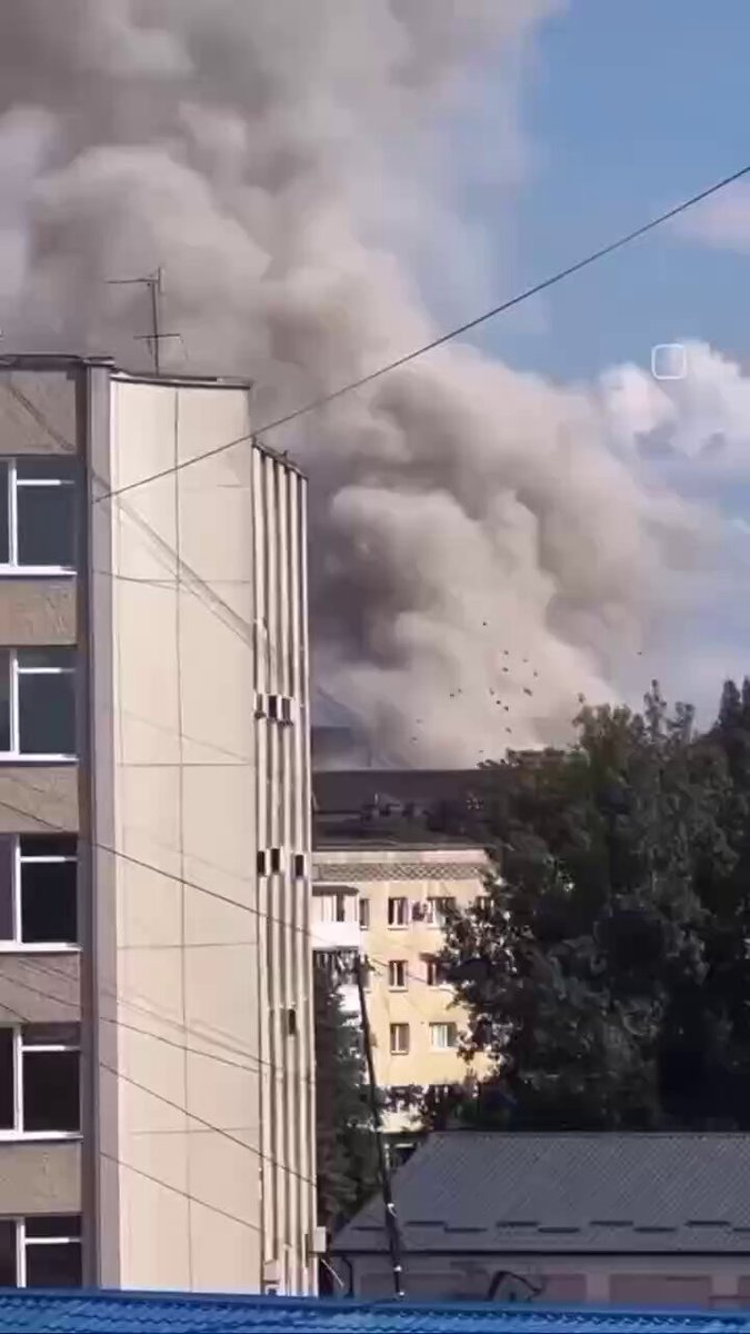 🇷🇺⚡A Banderol "loitering" missile struck the Main Directorate of the National Police in Zhitomir, north-west Ukraine. Ukranian media reports over 20 casualties. Ukraine's Police has been known to house SBU Intel officers, who coordinate drone attacks on Russia.